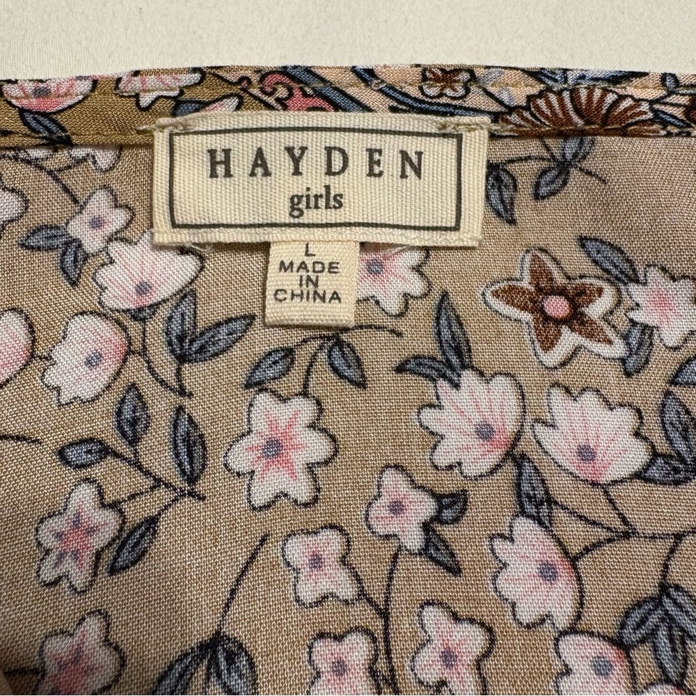 Hayden Tan Paisley Floral Flowy Boho Top V-Neck Long Sleeve Tunic - Picture 4 of 7